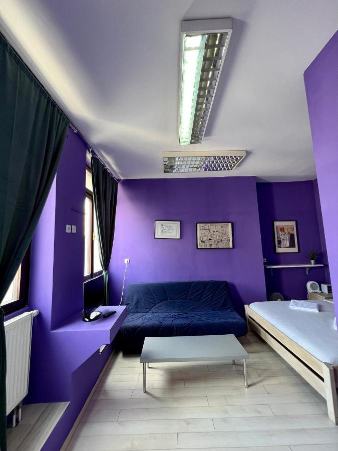 Bishnu Hostel Загреб Экстерьер фото