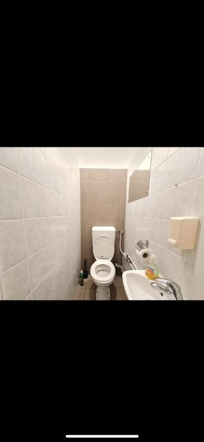 Bishnu Hostel Загреб Экстерьер фото