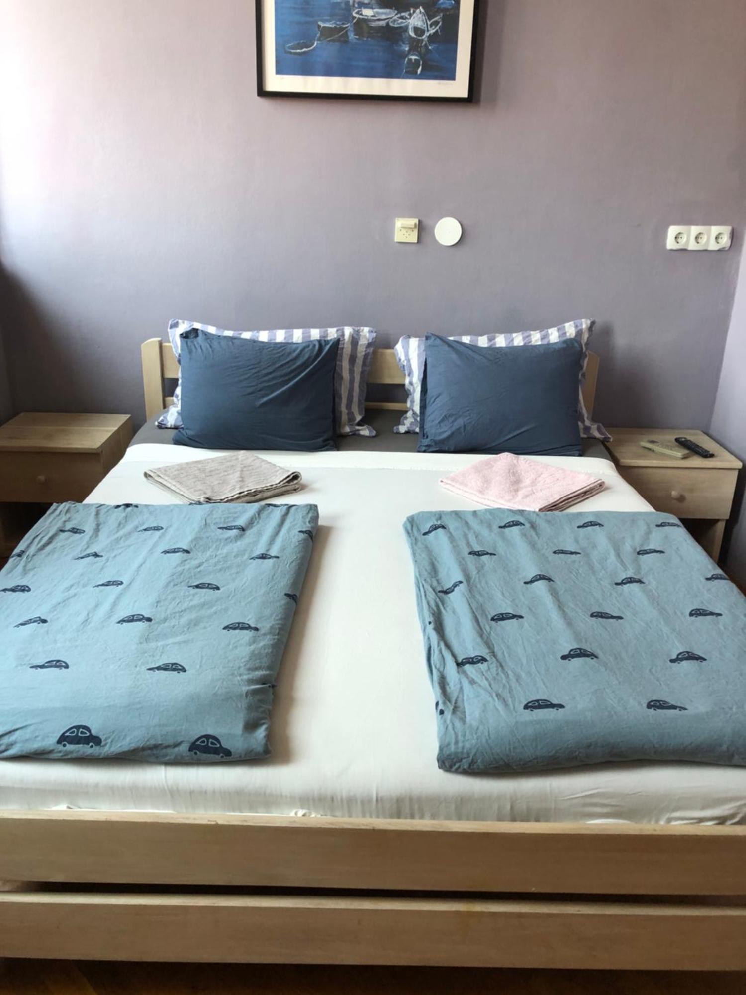 Bishnu Hostel Загреб Экстерьер фото